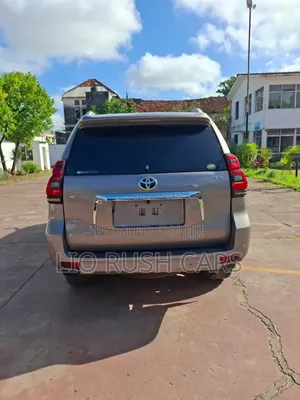 Toyota Land Cruiser Prado 2018 Brown