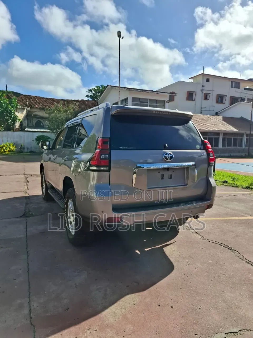 Toyota Land Cruiser Prado 2018 Brown
