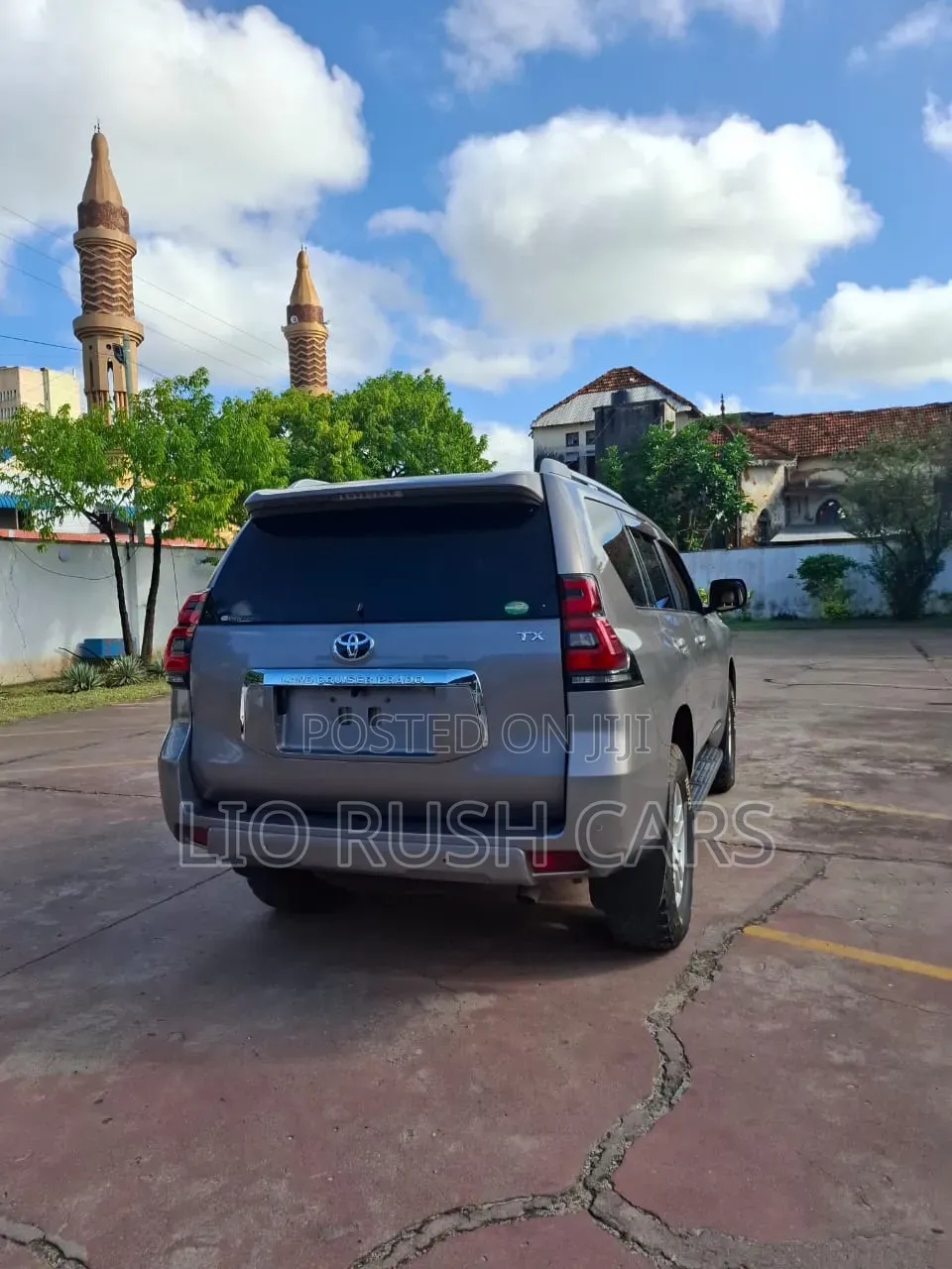 Toyota Land Cruiser Prado 2018 Brown