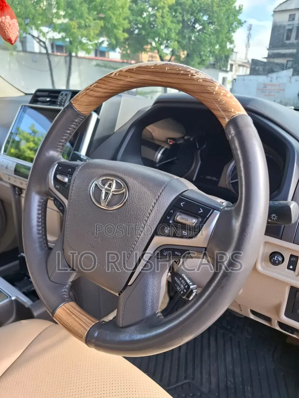 Toyota Land Cruiser Prado 2018 Brown