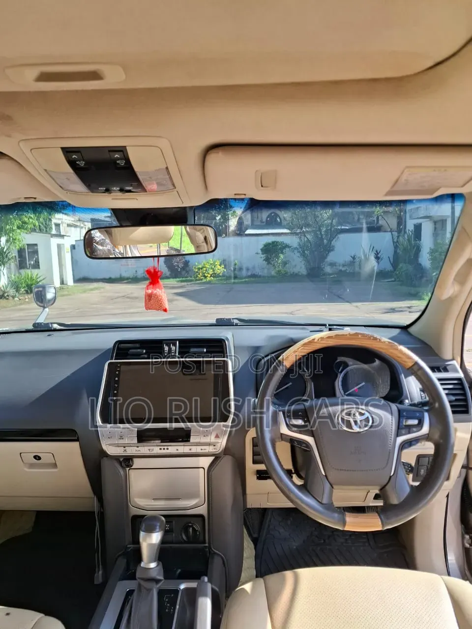 Toyota Land Cruiser Prado 2018 Brown