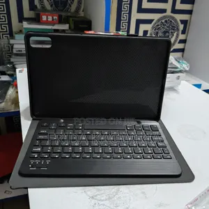 Lenovo P11 Smart Keyboard Flip Case ( Bluetooth Detachable Keyboard