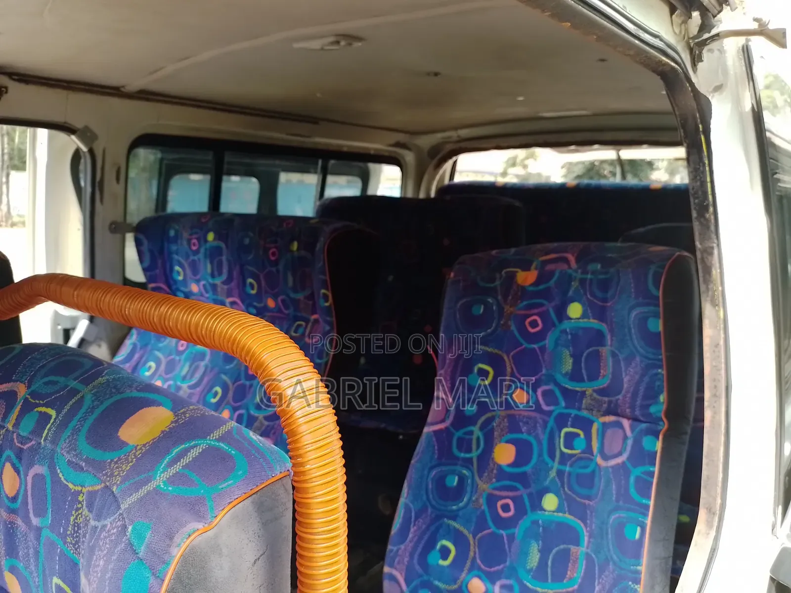 Toyota HiAce 2013 White