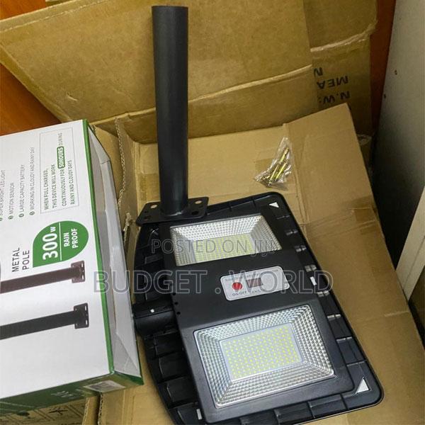Ctlamp Cl-115 Heavy Duty Solar Led Street Light for Outdoor Spaces
