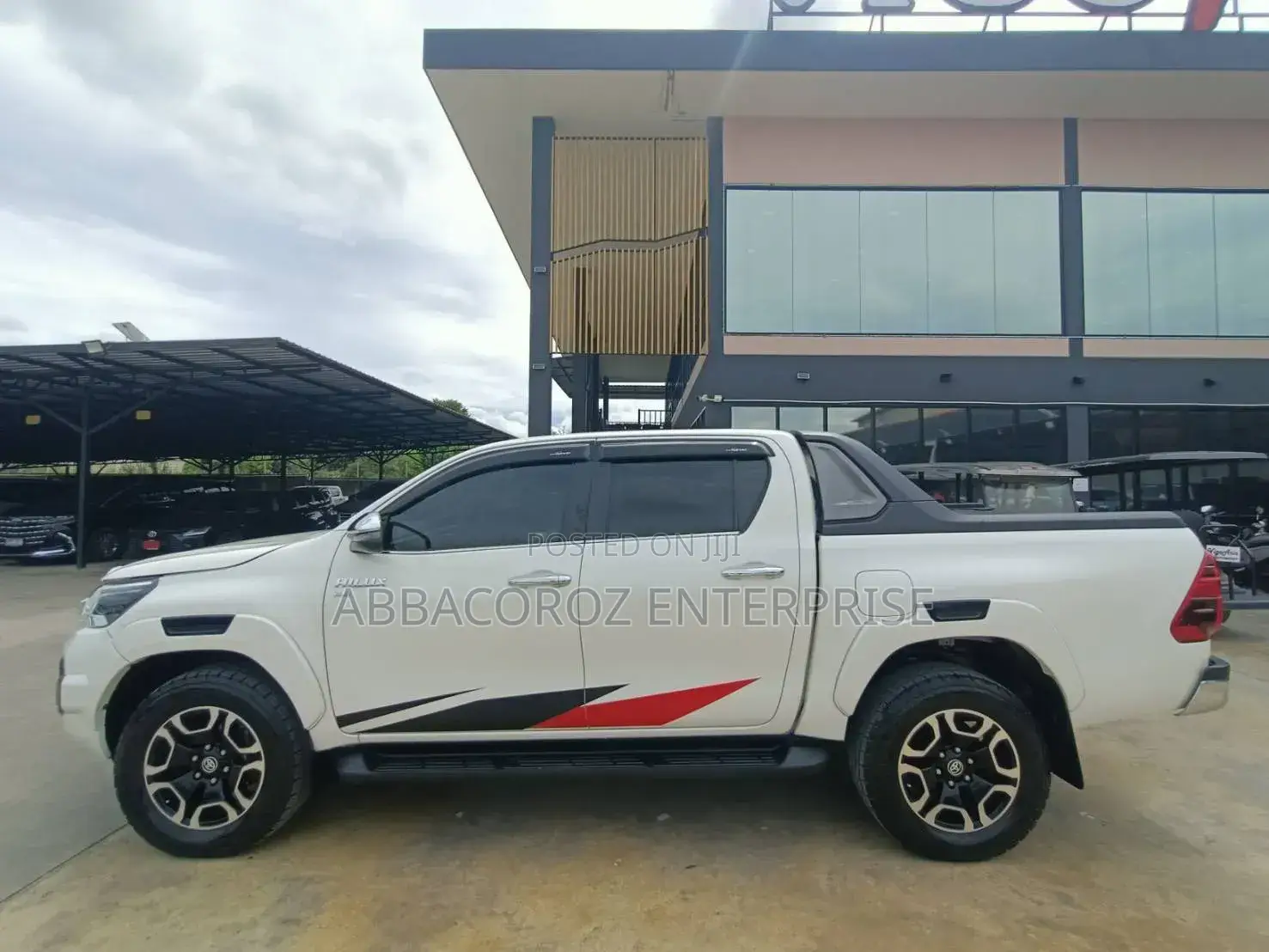 Toyota Hilux Revo Double Cab Deisel 2.8 AWD 2022 White
