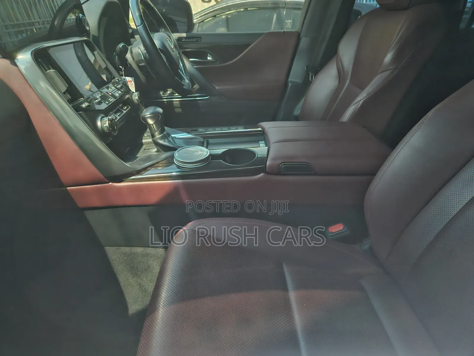 Lexus LX 2019 White