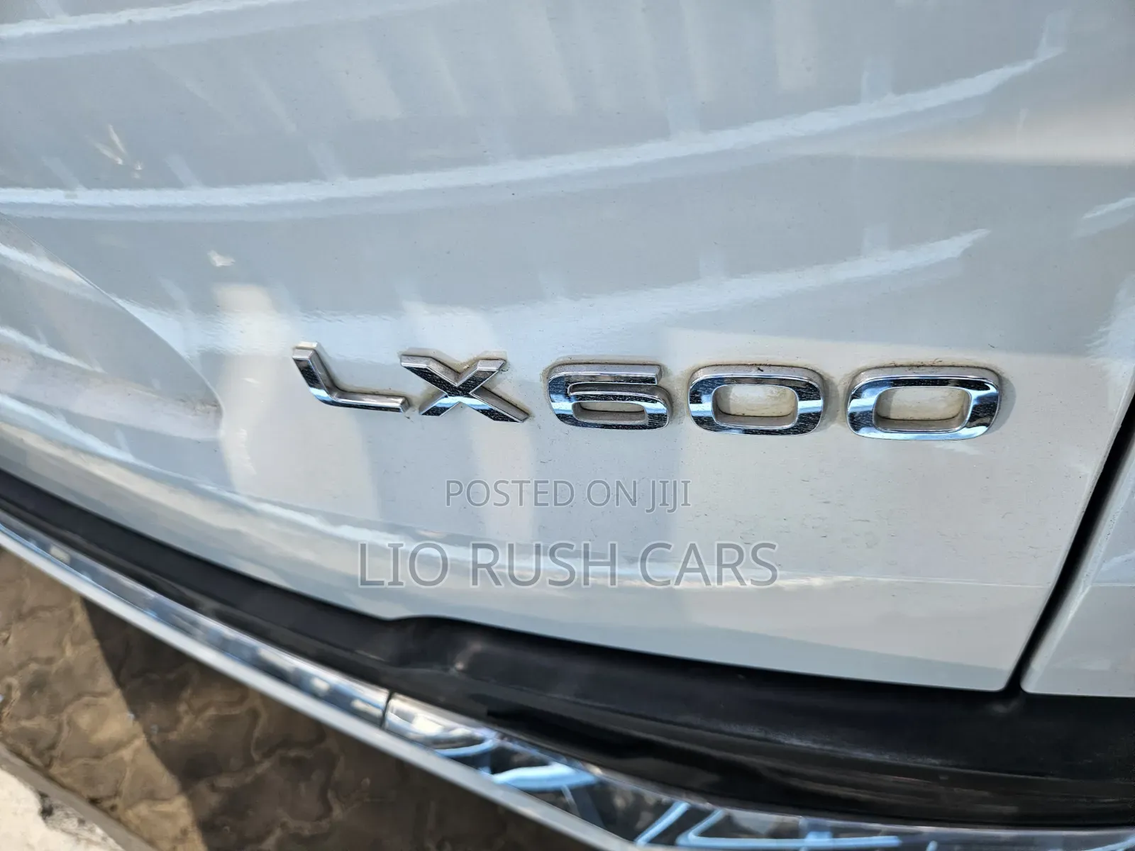 Lexus LX 2019 White