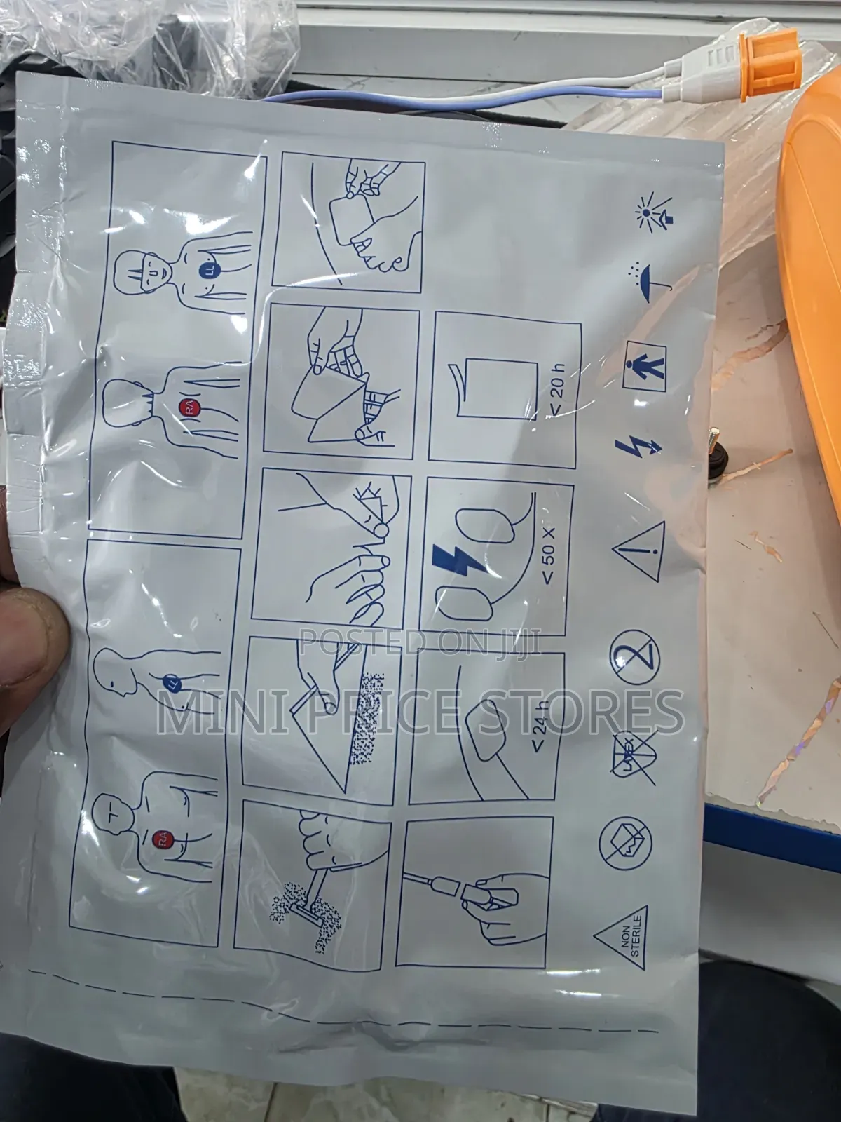 Semi Automatic External Defibrillator Aed
