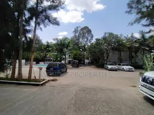3bdrm Apartment in Karen C for rent