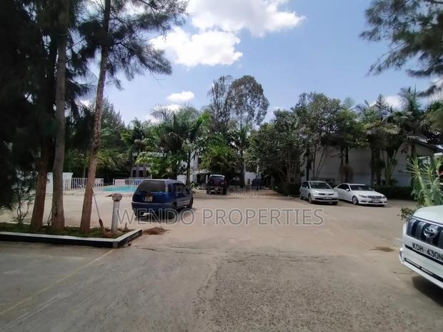 3bdrm Apartment in Karen C for rent