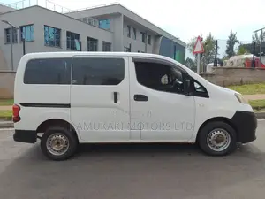 Nissan NV200 2012 White