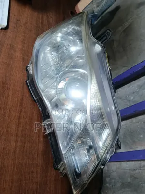 Fielder 161 Zenon Headlights