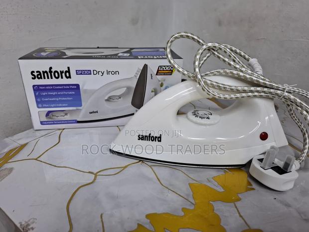 Sanford Dry Iron Box