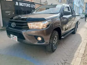 Toyota Hilux Revo Single Cab Deisel 2.8 AWD 2021 Gray