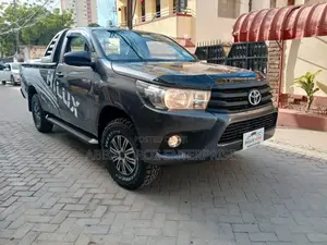Toyota Hilux Revo Single Cab Deisel 2.8 AWD 2021 Gray