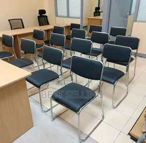 Armlest Strong Black Waiting Chairs