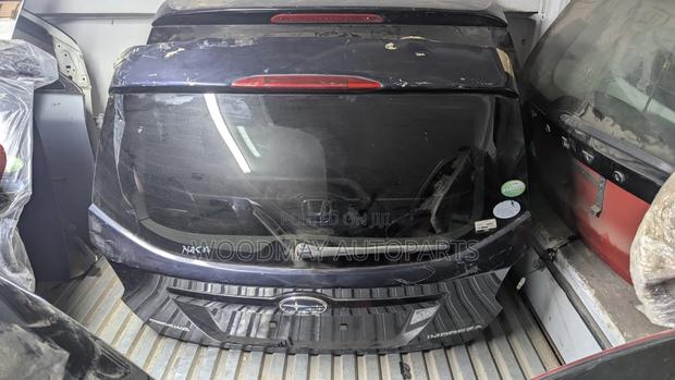 Subaru Impreza Xv Boot - thumbnail 2
