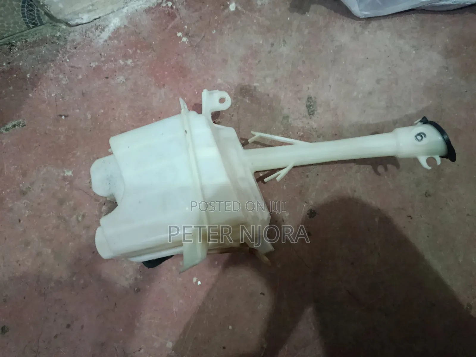 Axio 141 Washer Bottle