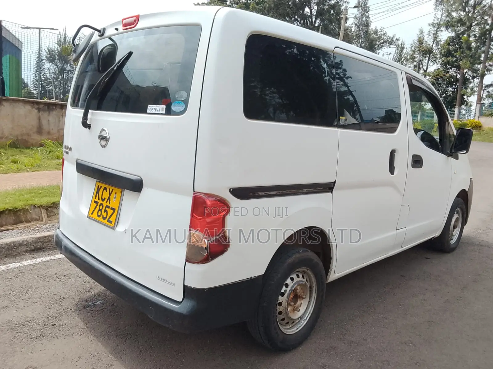 Nissan NV200 2012 White