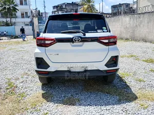 Toyota Raize 1.0 AWD 2020 White