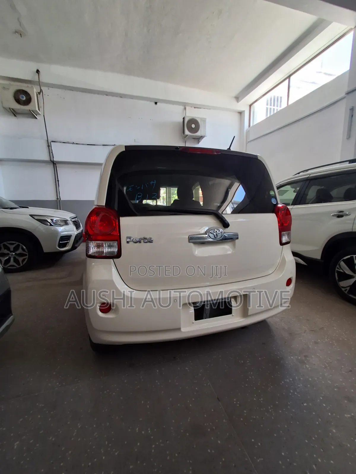 Toyota Porte 2018 Off white