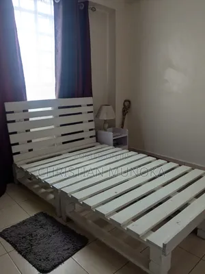 4 by 6 Pallet Bed