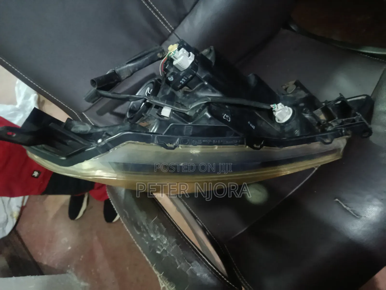 Vitz 2012 Non Zenon Headlights