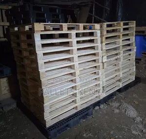 Heavy Duty Wooden Pallets – Clean, Heat Treated (Bulk Orders Welcome)