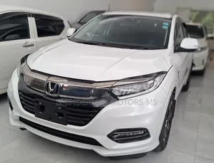 Honda Vezel 2019 White