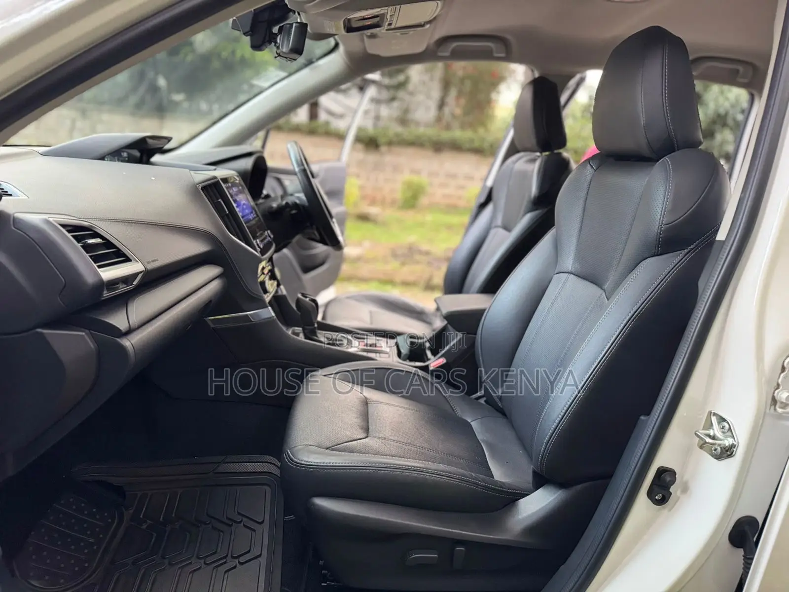 Subaru Forester 2019 White