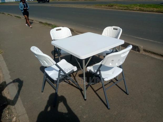 Classic Square Folderable Table and Folderble Chairs - main view