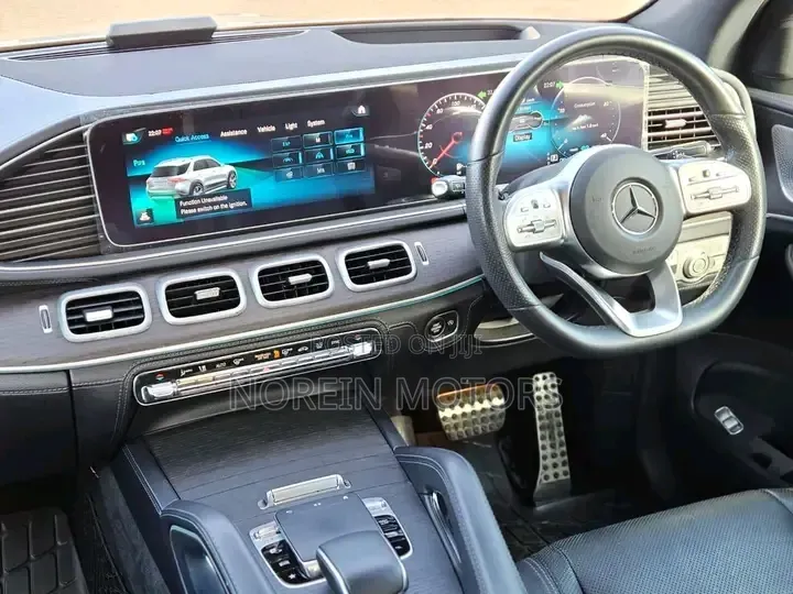 Mercedes-Benz GLC-Class 2020 Silver