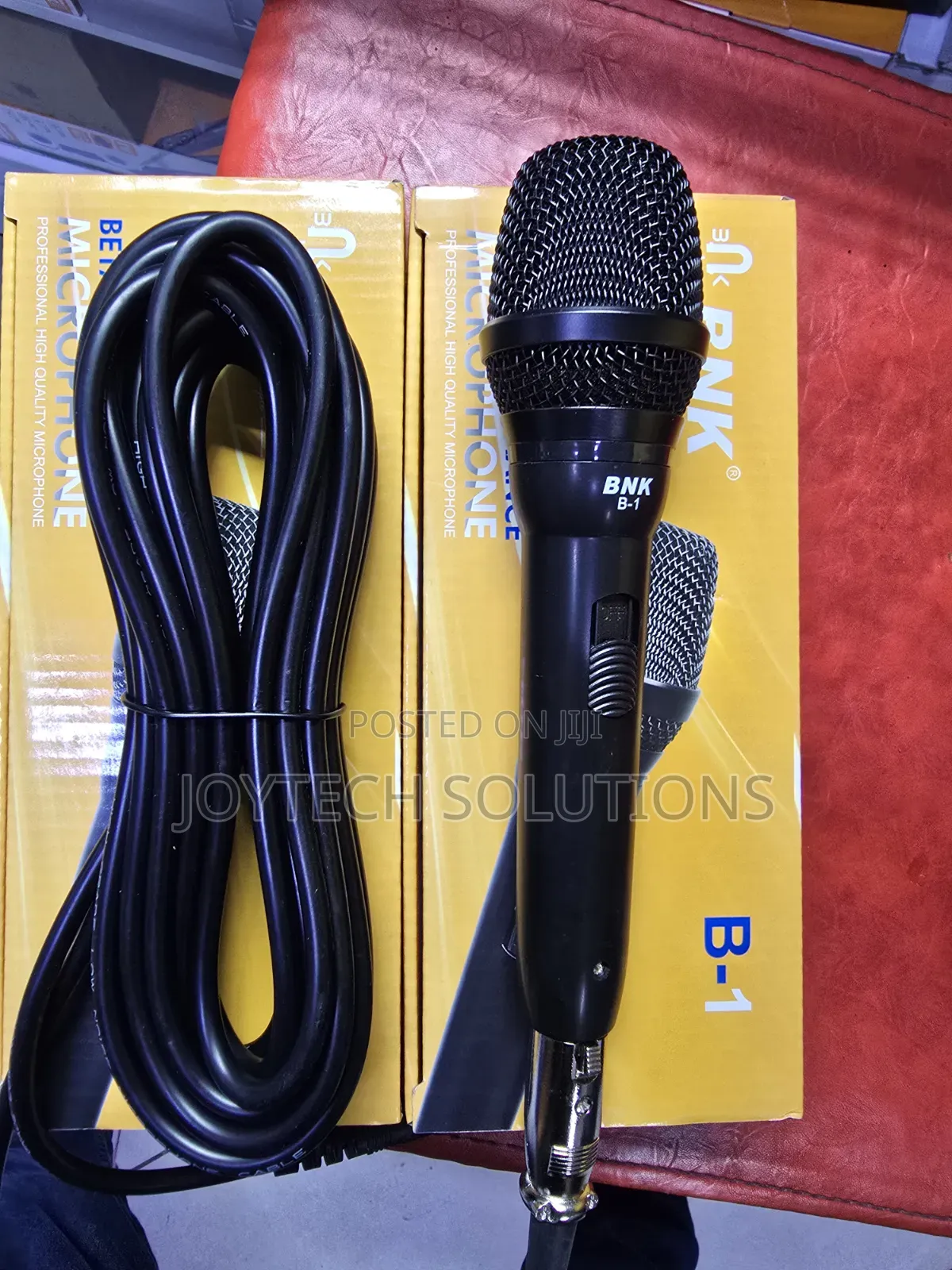 Durable BNK B-1 Wired Mic With Heavy Duty Cable - New Stock!