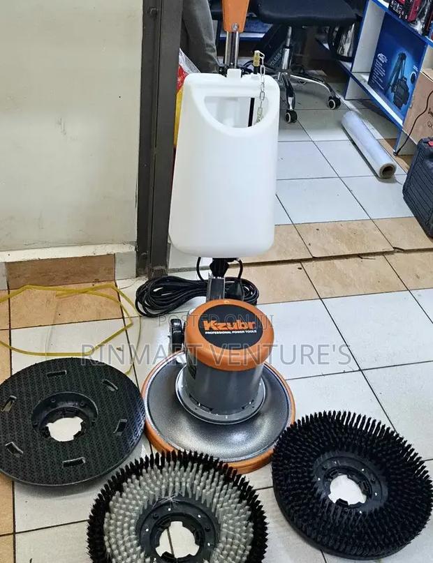 Kzubr Floor Scrubber - main view