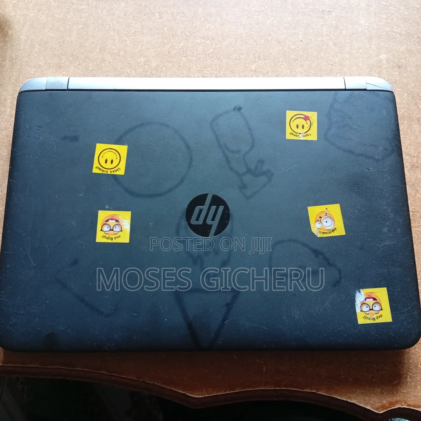 Laptop HP 14-dq2031tg 8GB Intel Core i5 HDD 256GB