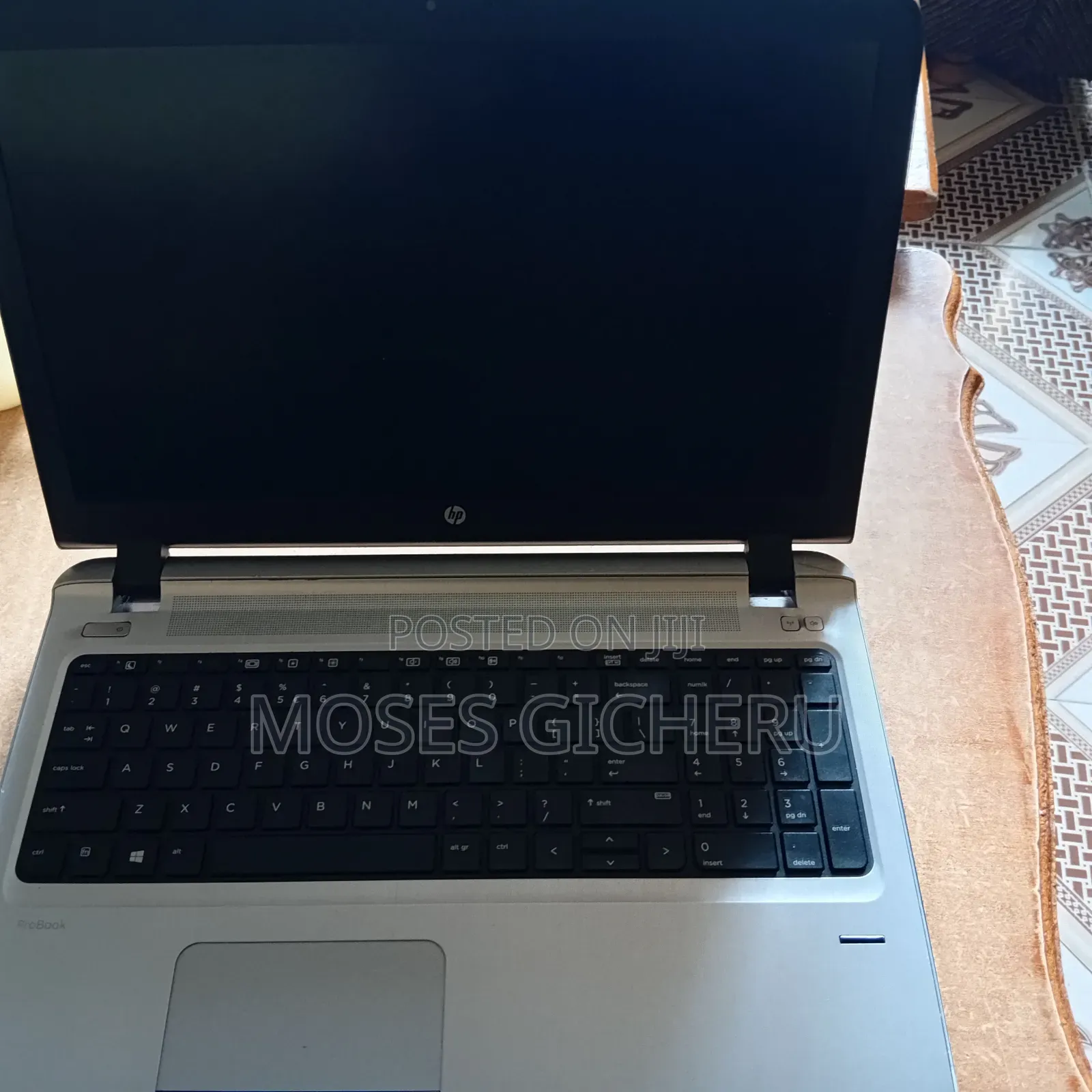 Laptop HP 14-dq2031tg 8GB Intel Core i5 HDD 256GB