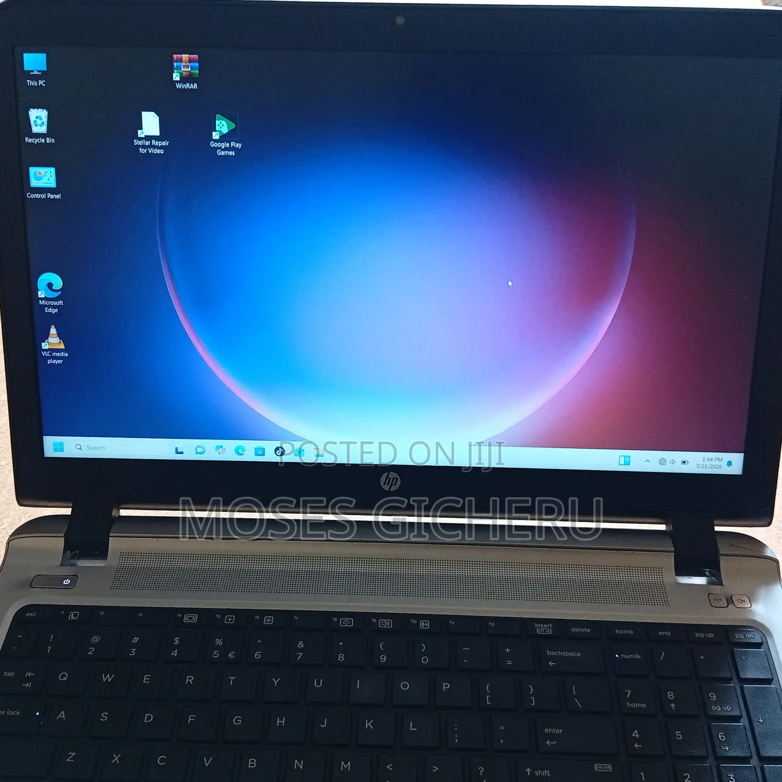 Laptop HP 14-dq2031tg 8GB Intel Core i5 HDD 256GB