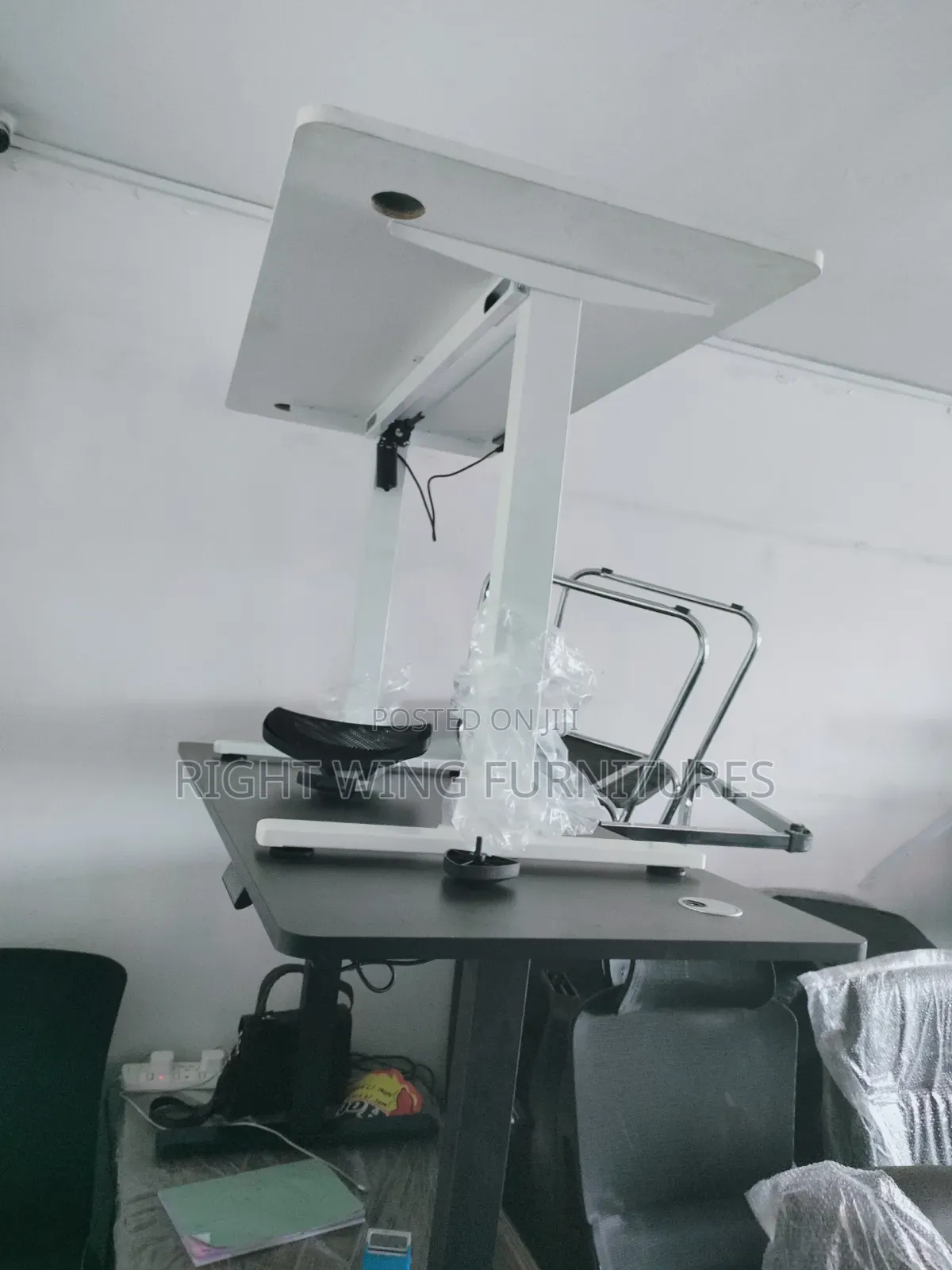 Perfect Fit 1.2m Electric Adjustable Table