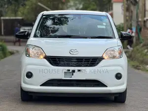 Toyota Passo 2018 White