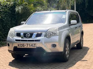 Nissan X-Trail 2014 Silver