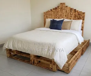 5×6 Pallet Bed With Storage Drawers – Strong Wooden Bed Frame