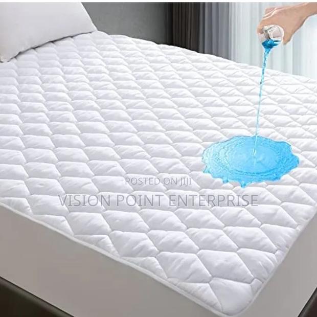 Mattress Protector Waterproof - main view