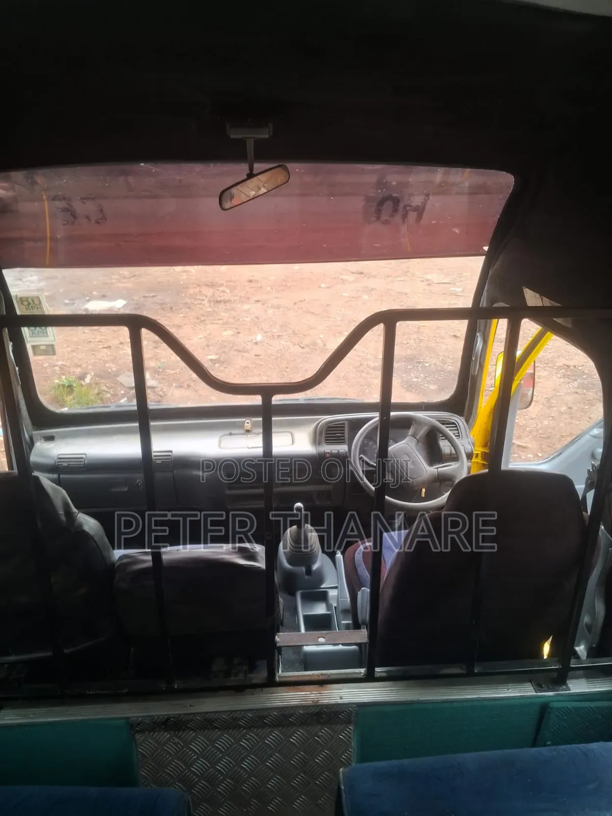 Isuzu NQR 2018 Yellow