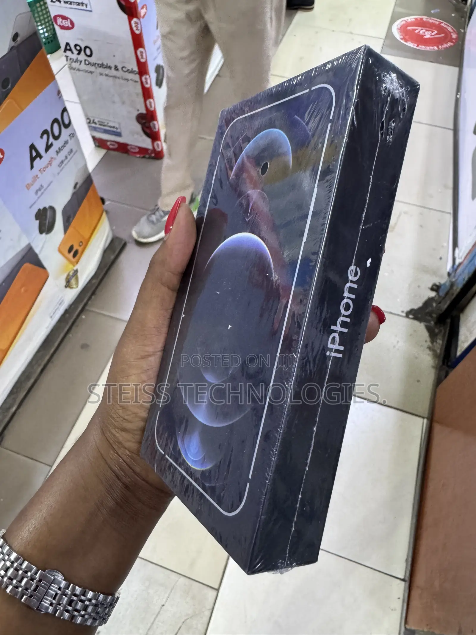 New Apple iPhone 12 Pro 256 GB Black