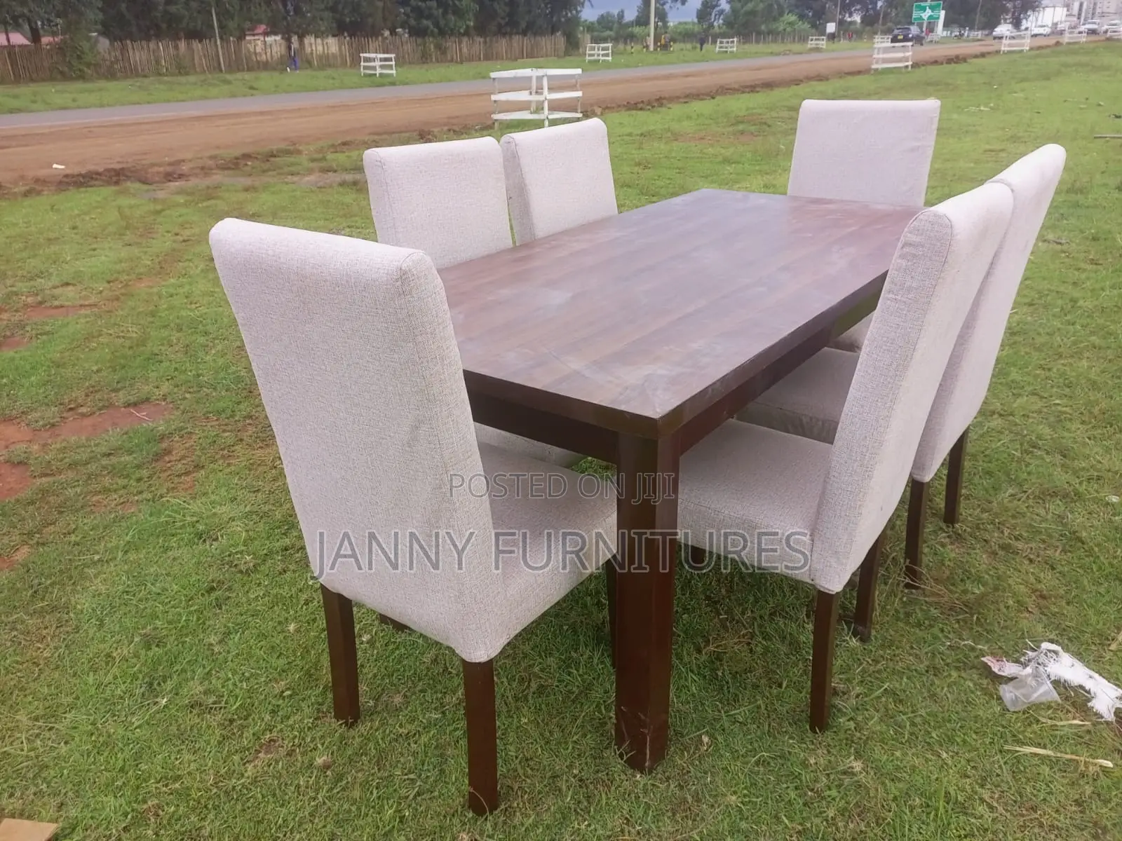 Cream Dinning Table