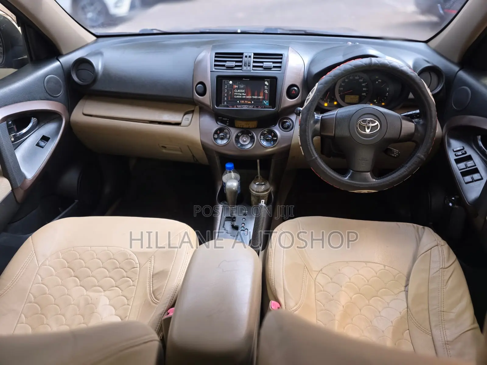 Toyota Vanguard 2011 Gray
