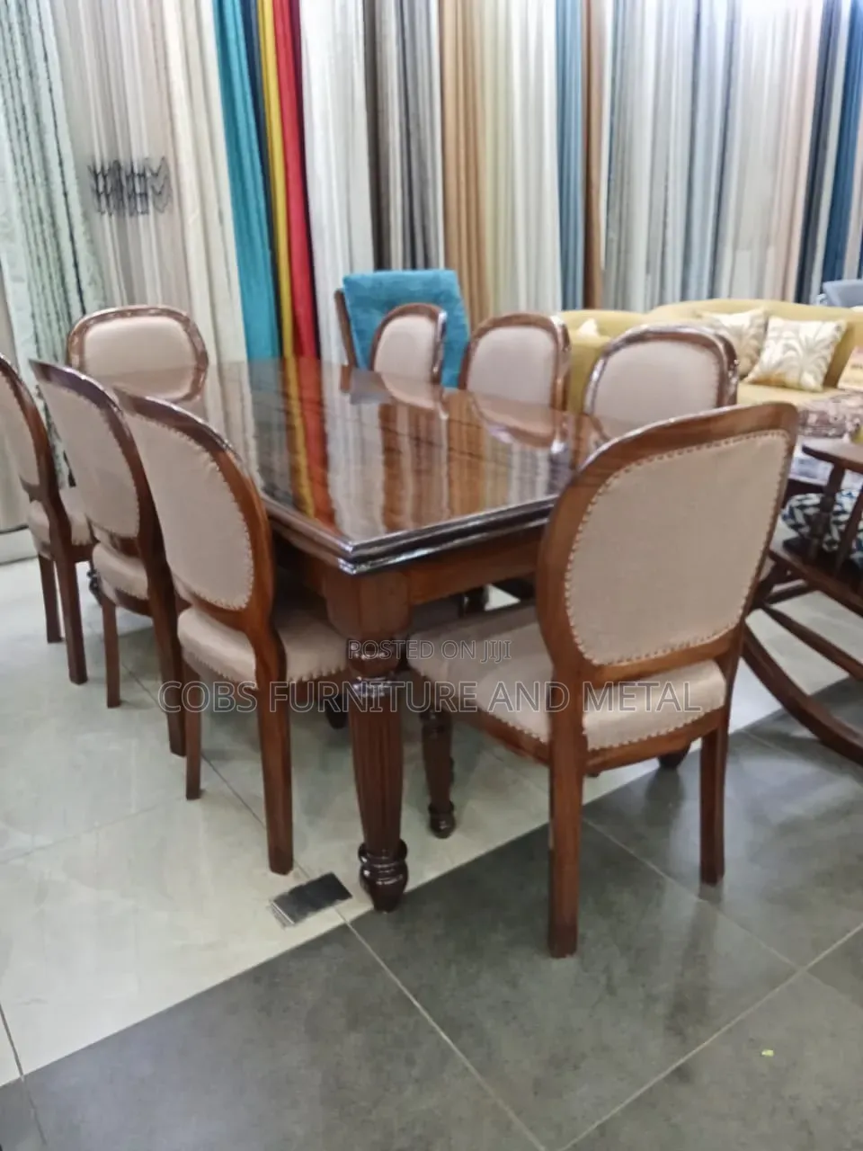 Dinning Table