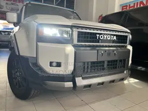 Toyota Land Cruiser Prado 2.8 2024 Pearl