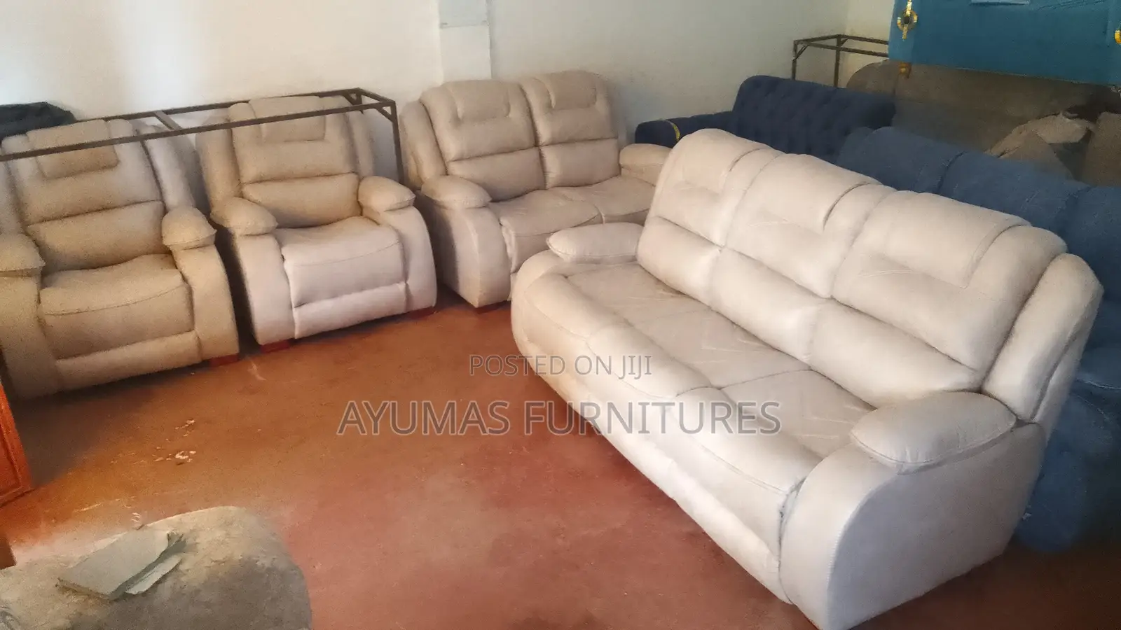 Beige Semi Recliner Seat