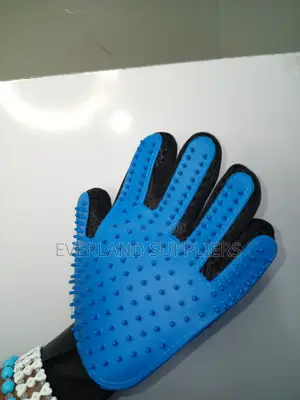 Breatheable Grooming Glove
